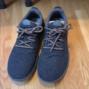 - *NWOT* Allbirds Black Sands Mizzle Low Top